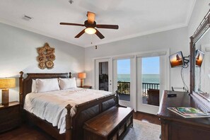 3 chambres, bureau, Wi-Fi, draps fournis