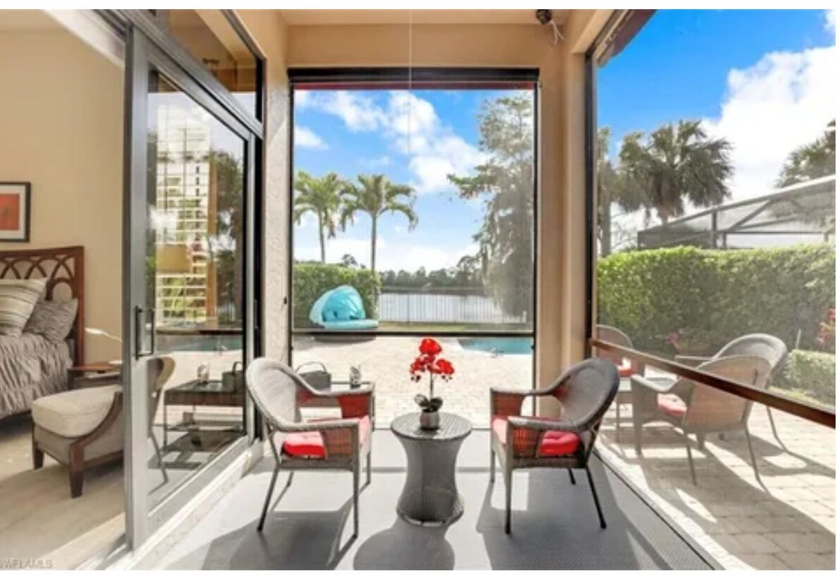 Vacation in Paradise w/ Amazing Lake Views in Beautiful Lely Resort (Naples, FL)