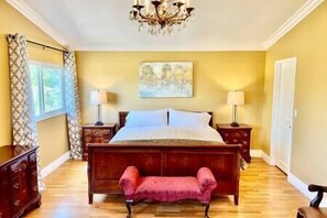 4 bedrooms, iron/ironing board, travel cot, WiFi