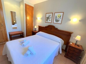 2 camere, ferro/asse da stiro, culla da viaggio, Wi-Fi gratuito