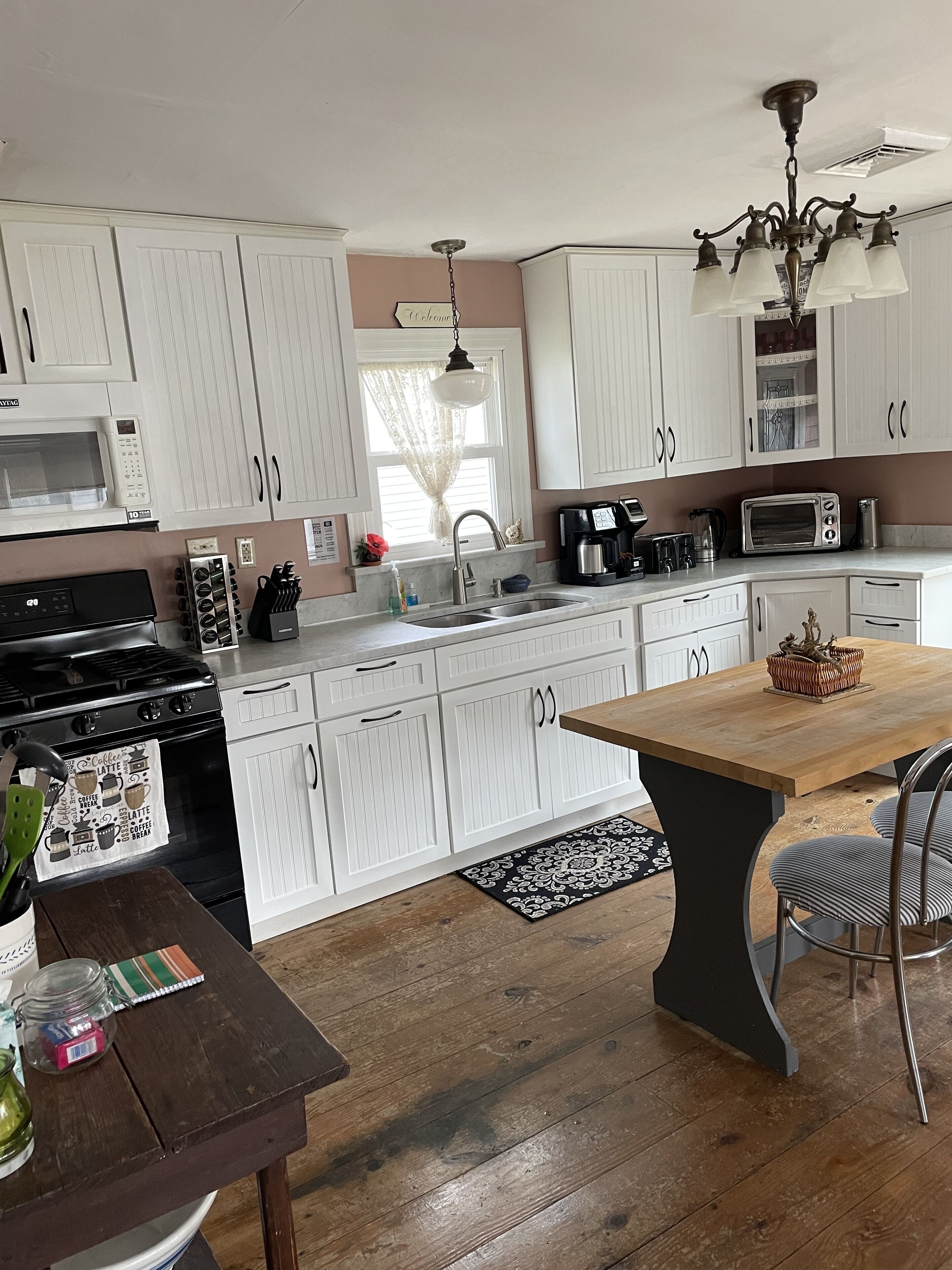 冰箱、微波炉、烤箱、炉灶