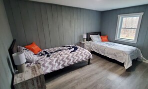 2 Schlafzimmer, Bügeleisen/Bügelbrett, kostenloses WLAN, Bettwäsche