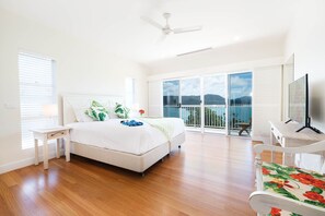 Luxury Villa | 3 bedrooms, individually decorated, individually furnished, desk - La Bella Waters 3 (Whitsundays)