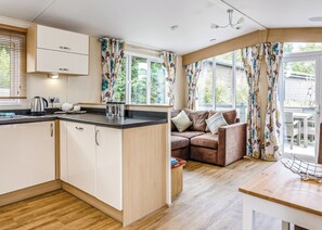 Living area - 1 bedroom accommodation in Mullion Cove, Helston (Mullion Cove, Helston)