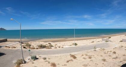 Beachfront Villa @ the Sea of Cortez. Where the Desert đ” meets the Sea đ