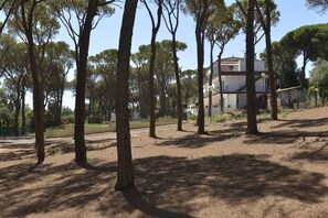 Property grounds - Mas Vermey nº 5 - Apartment with shared swimming pool - Calella de Palafrugell (Calella de Palafrugell)