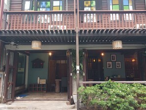 Exterior detail - Comfort room near by Thapae Gate (จ.เชียงใหม่)