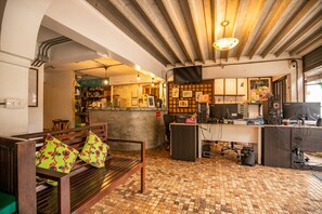 Lobby - Comfort room near by Thapae Gate (จ.เชียงใหม่)