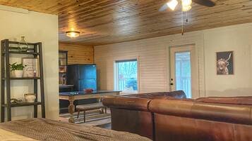 1 chambre, accès au Wi-Fi (inclus), literie fournie