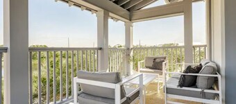 Sea Colors l Steps to Deeded Beach Access l Large Community Pool l 4Beds 3.5Bath