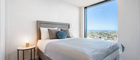 1 bedroom, iron/ironing board, WiFi (free), bed sheets