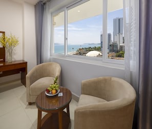 Phòng Suite Cao cấp, 1 phòng ngủ, không hút thuốc, quang cảnh bãi biển | Quang cảnh từ phòng