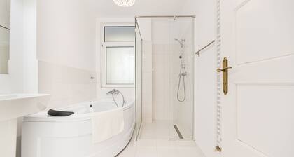 Brasov Holiday Residence,lovely villa in Brasov City Center