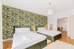 7 bedrooms, iron/ironing board, free WiFi, bed sheets