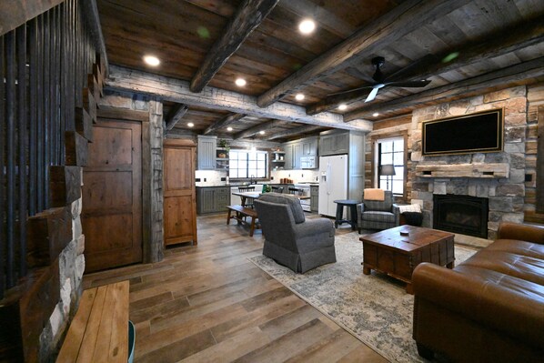 TV, fireplace, offices