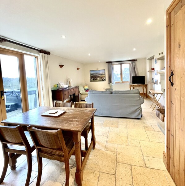 Interior - An idyllic cottage with stunning views. For those wanting rest and relaxation. (Eyam)