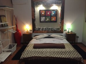 Comfort-Dreibettzimmer, Nichtraucher, Gartenblick | Hochwertige Bettwaren, Daunenbettdecken