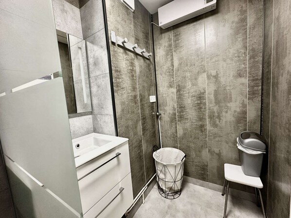 Shower, towels - Capucine, Duplex à 5 min de la mer (Courseulles-sur-Mer)