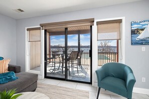 TV - Amazing Lake and Pool Views! (Kimberling City)