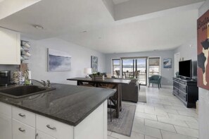 Interior - Amazing Lake and Pool Views! (Kimberling City)