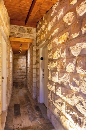 1 chambre, minibar, décoration personnalisée, ameublement personnalisé