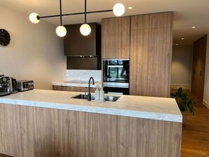 Fridge, microwave, oven, stovetop - Claremont Style & Comfort (South Yarra)