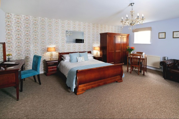 Hillview Apartment bedroom