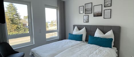 2 chambres, lit parapluie, Wi-Fi gratuit, draps fournis