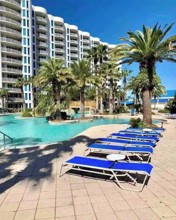 屋外プール、温水プール