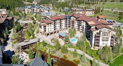 Pp225 Passage Point 1 Bedroom Condo by RedAwning