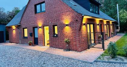 "Mein_Lieblingsplatz" - Modern, bright vacation apartment with large garden