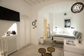 Soundproofing, iron/ironing board, free WiFi - Mykonos High Cloe (Mykonos)