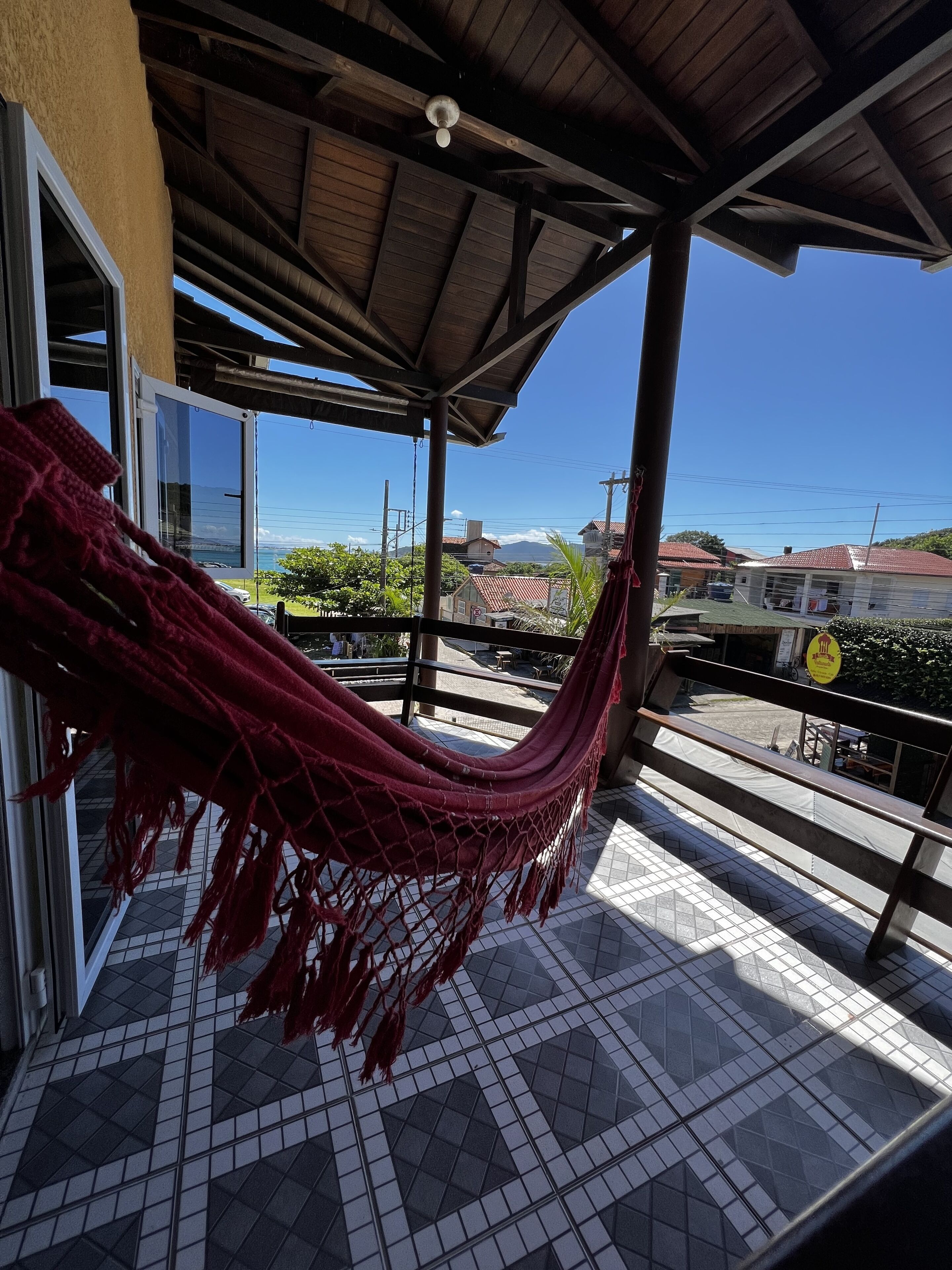 尊榮公寓 | 起居區 | 32-吋智慧型電視、衛星頻道、電視