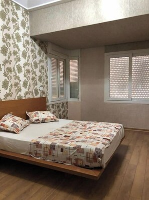 3 chambres, Wi-Fi gratuit, draps fournis