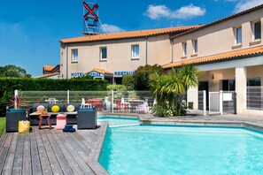 Pool - Hotel Restaurant L Air Marin (Yves)