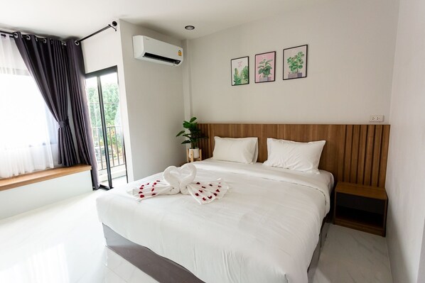 Standardzimmer | Schreibtisch, kostenloses WLAN