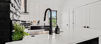 Aveline’s Abode - N. Corktown