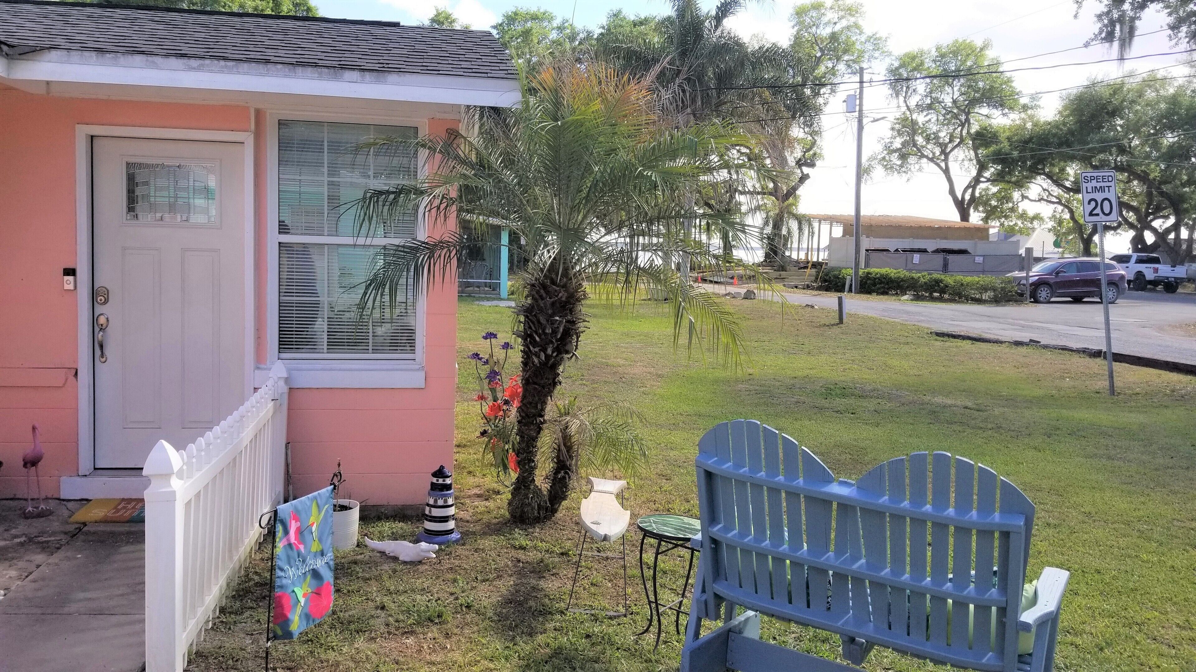 Sandy Toes Cottage @ Lake Weir