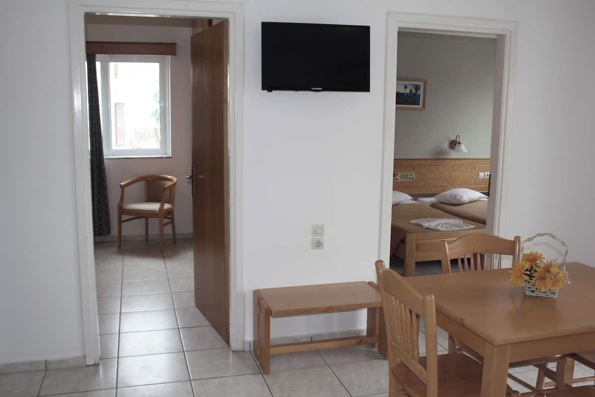 In-room safe, blackout curtains, iron/ironing board (on request)