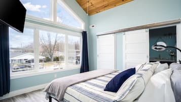 4 bedrooms, iron/ironing board, travel cot, WiFi