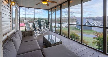 Lake view and lakes access home on Lake Chatuge -mountain view -spacious home.