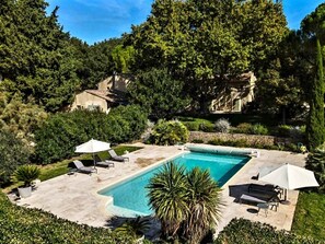 Piscine extérieure, piscine chauffée