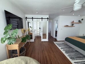 2 chambres, bureau, fer et planche à repasser, Wi-Fi gratuit