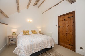3 slaapkamers, reisbedje, gratis wifi, beddengoed