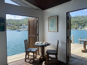 Outdoor dining - Delightful over the water cabin  (Marigot bay)