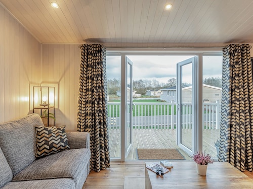 2 bedroom accommodation in Willington, near Derby