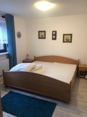 3 dormitorios, cuna de viaje, wifi y ropa de cama