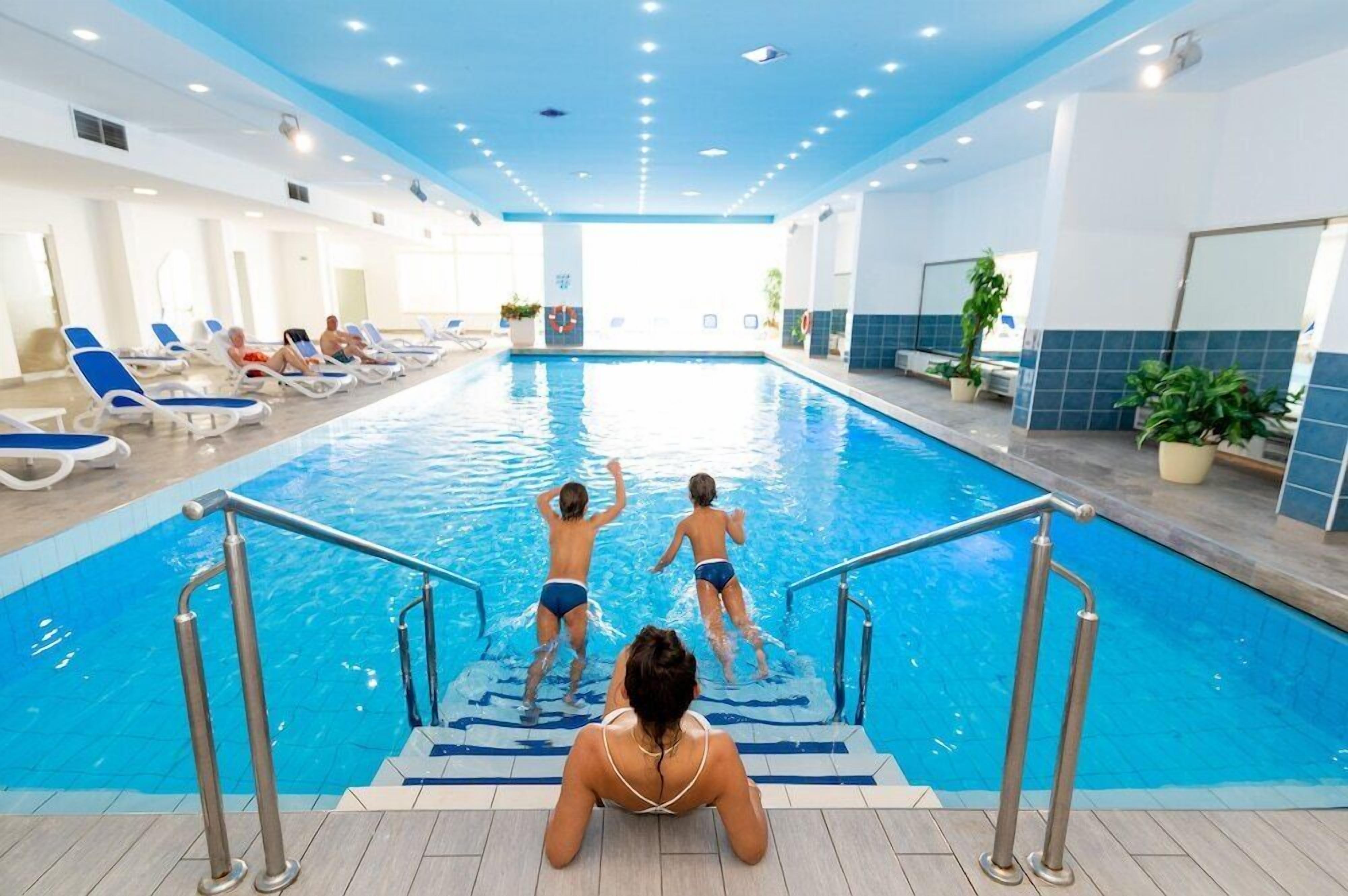 Indoor pool, outdoor pool