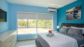 2 bedrooms, in-room safe, free WiFi, bed sheets