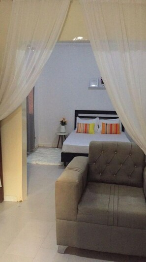 1 chambre, draps fournis
